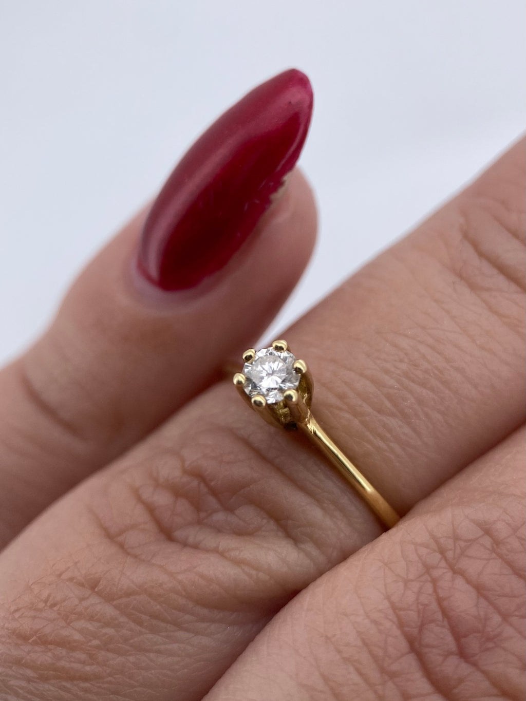 Oro Amarillo 14k Redondo 0.16ct de Diamante Natural                              Anillo Compromiso OF1706