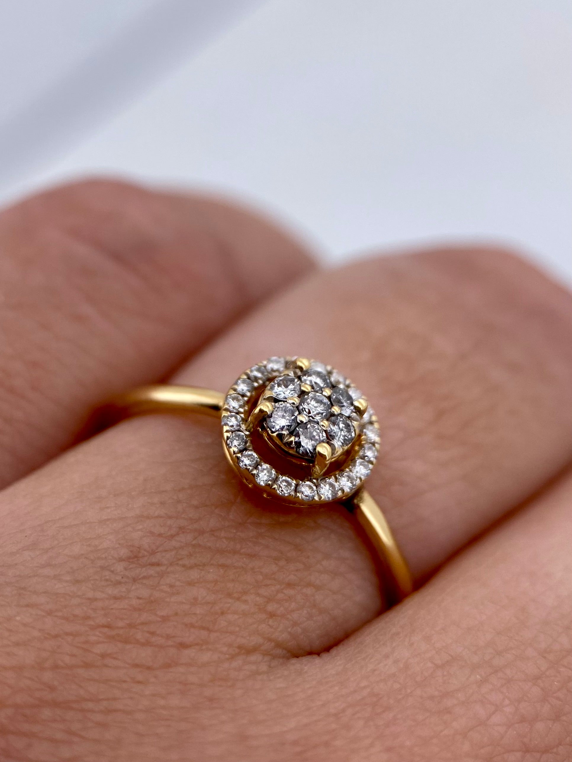 Oro Amarillo 14k Redondo 0.31ct de Diamantes Naturales                            Anillo Compromiso OF1854