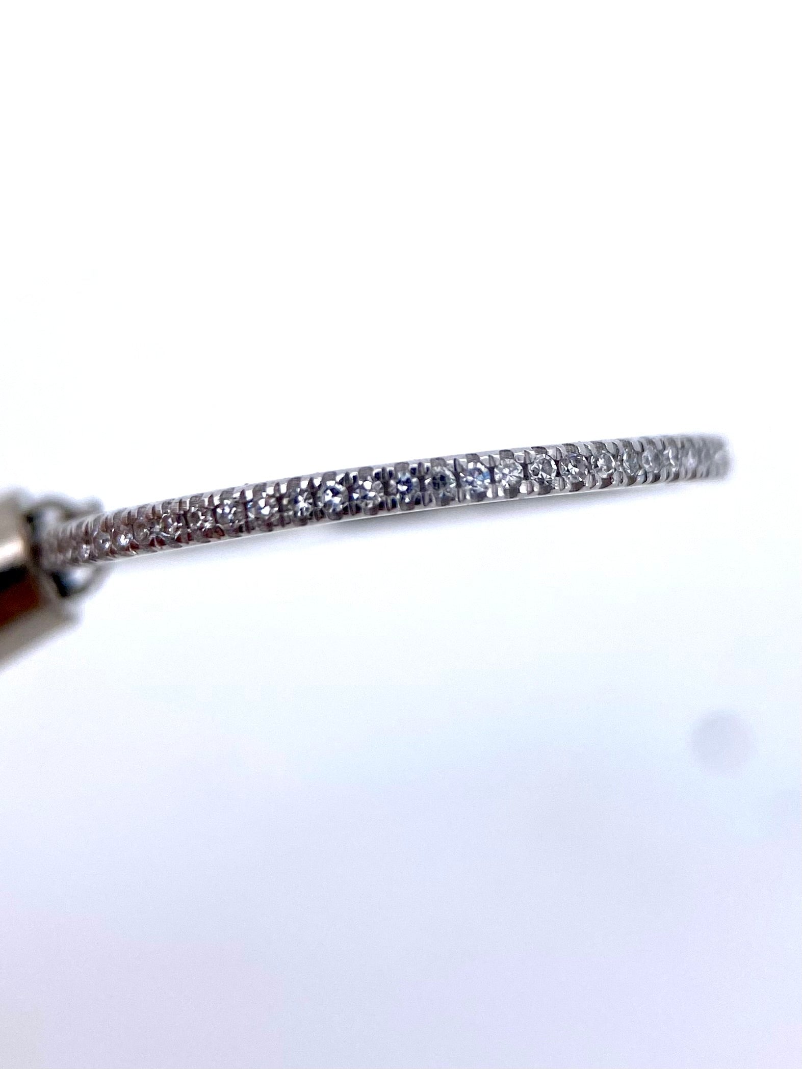 Churumbela Infinita 0.15ct Oro 14k Blanca.            OF2362