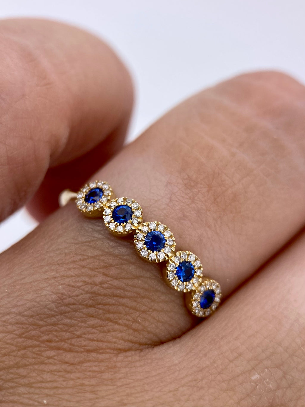 Churumbela Zafiros y Diamantes 0.70ct Oro 14k Blanco.            OF2371