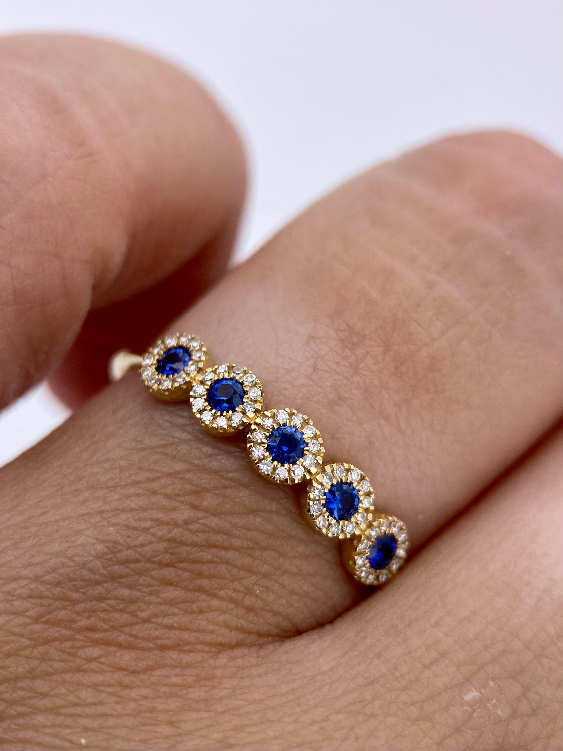 Churumbela Zafiros y Diamantes 0.70ct Oro 14k Blanco.            OF2371