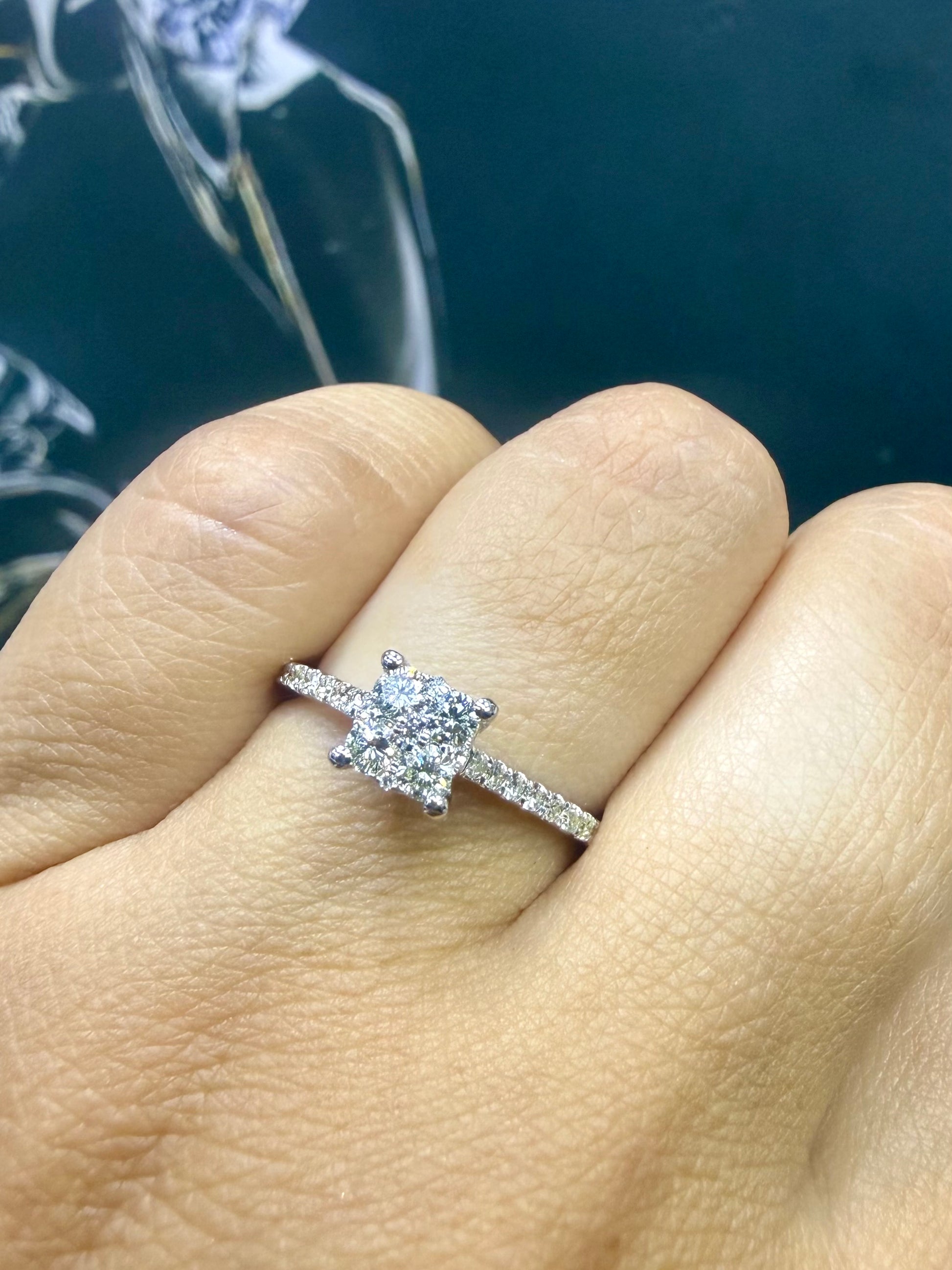 Oro Blanco 14k Princes 0.60ct  Diamante Natural.          Anillo OF2377