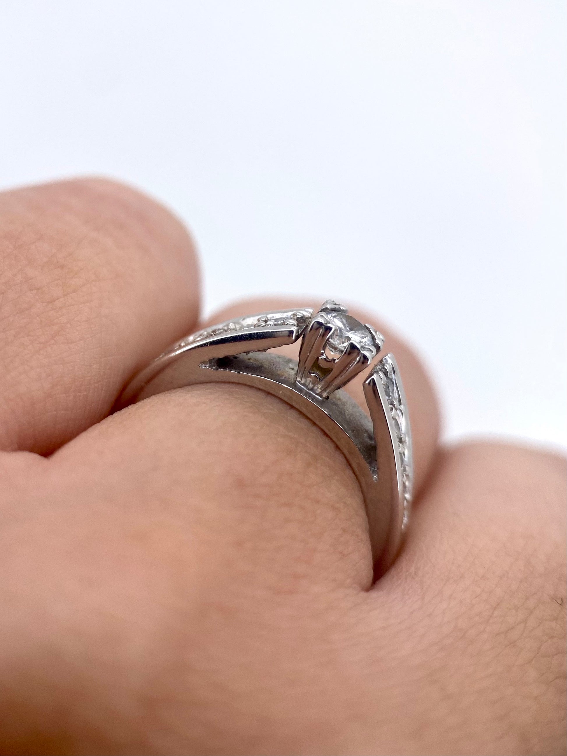 Oro Blanco 14k Princess 0.20ct + 0.18ct de Diamantes Naturales                            Anillo Compromiso OF1561