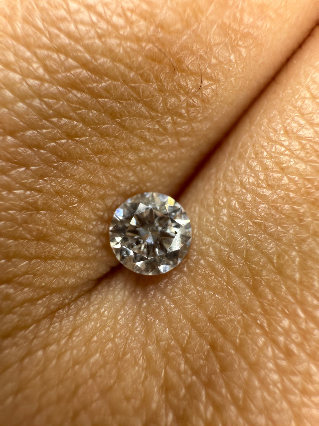 Redondo 0.37ct Diamante GIA