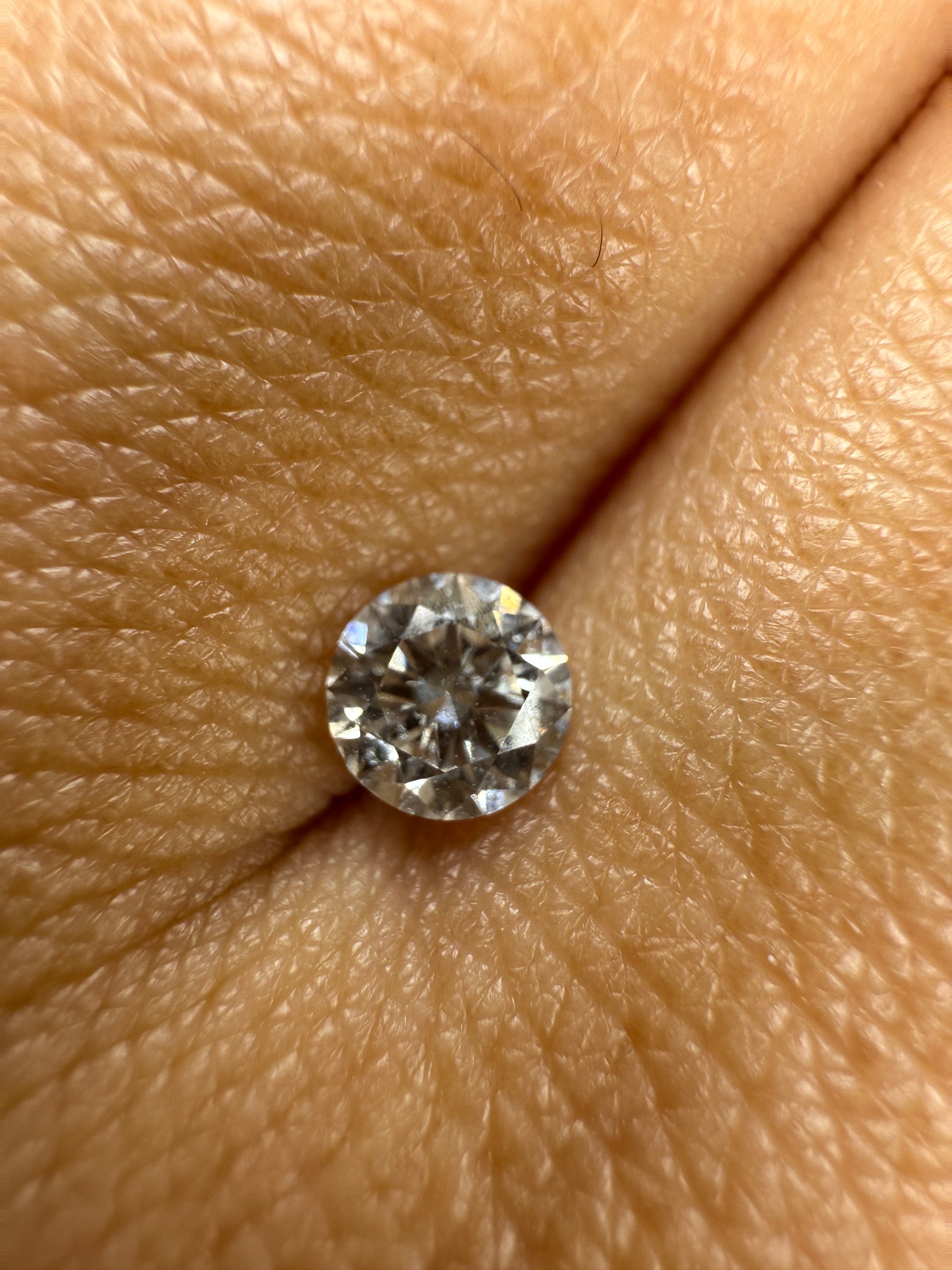 Redondo 0.37ct Diamante GIA
