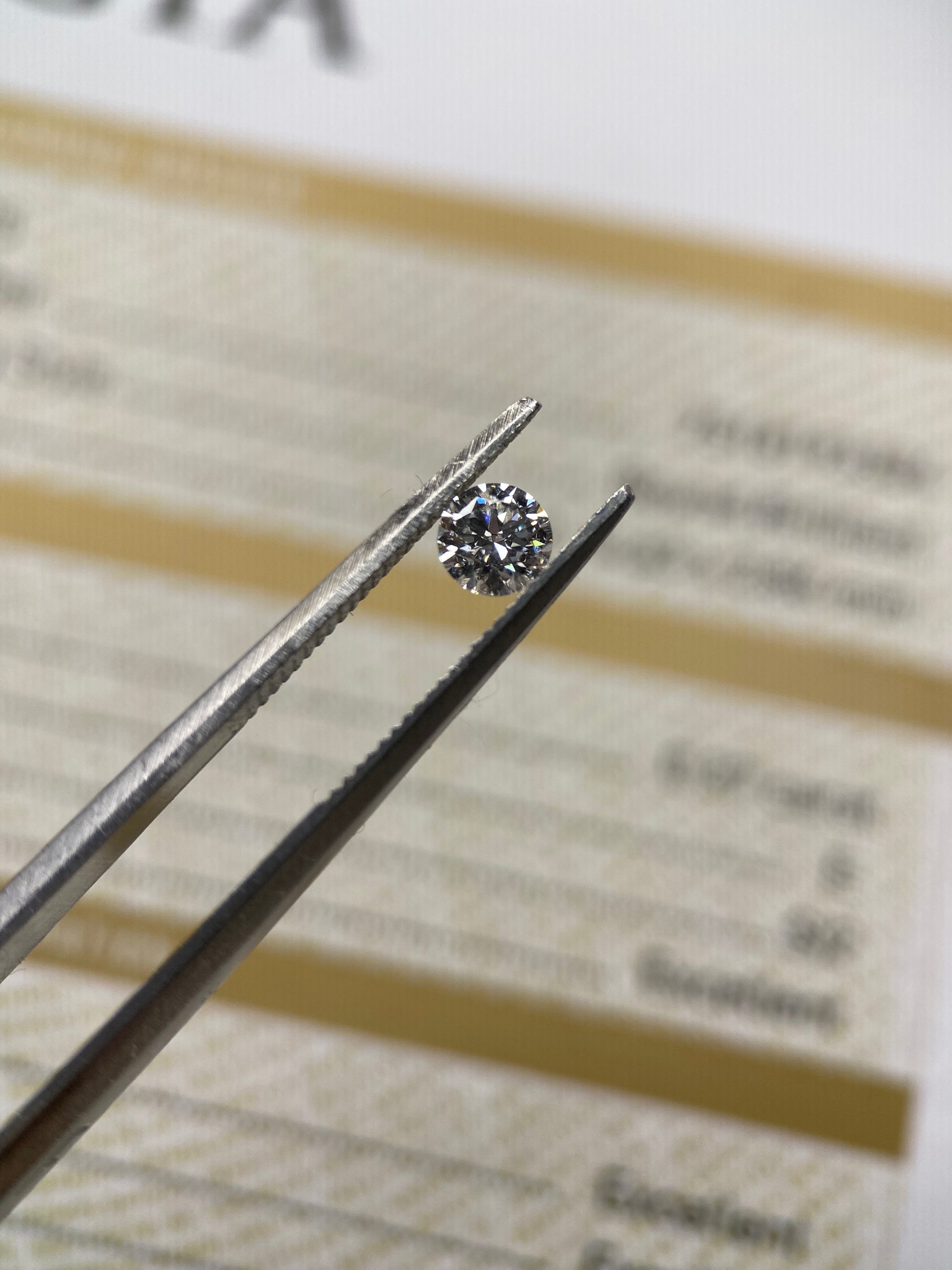 Redondo 0.37ct Diamante GIA