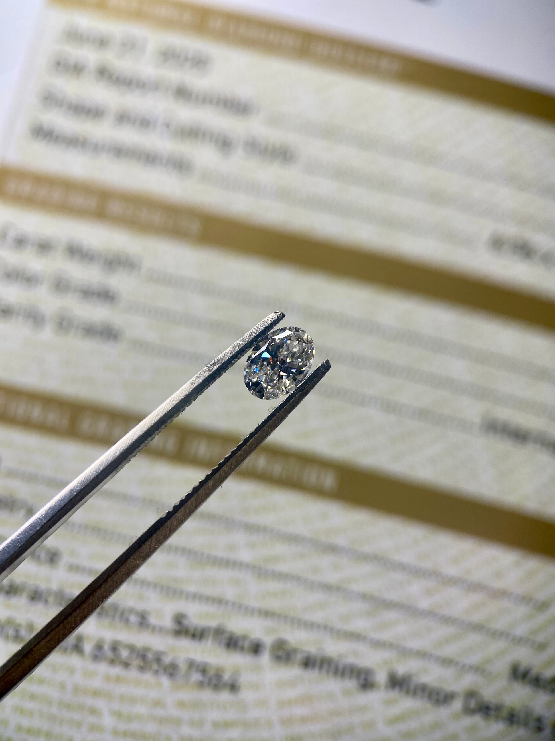 Oval 0.56ct Diamante GIA