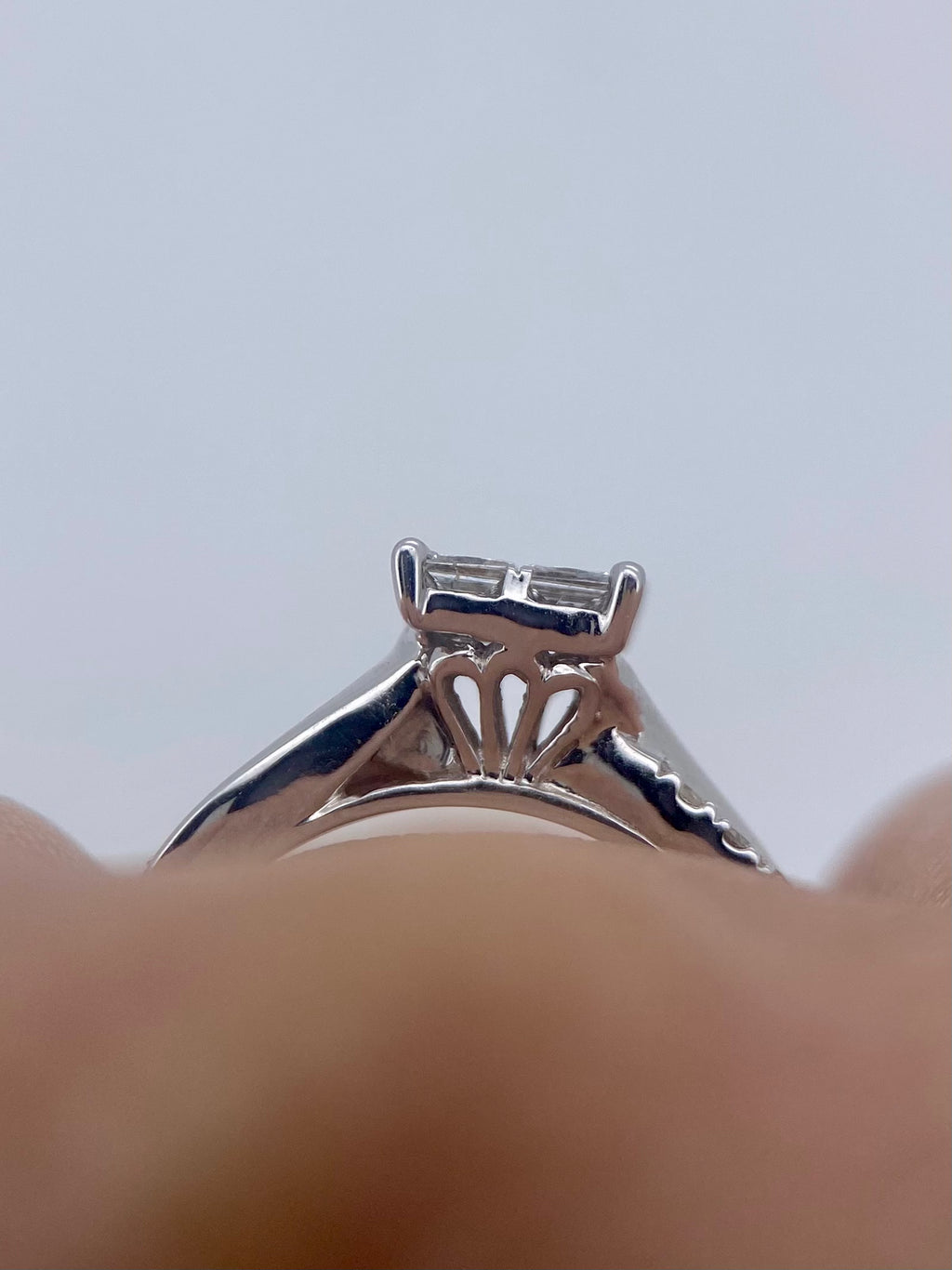 Oro Blanco 14k Princess 0.50ct de Diamantes Naturales                            Anillo Compromiso OF2153