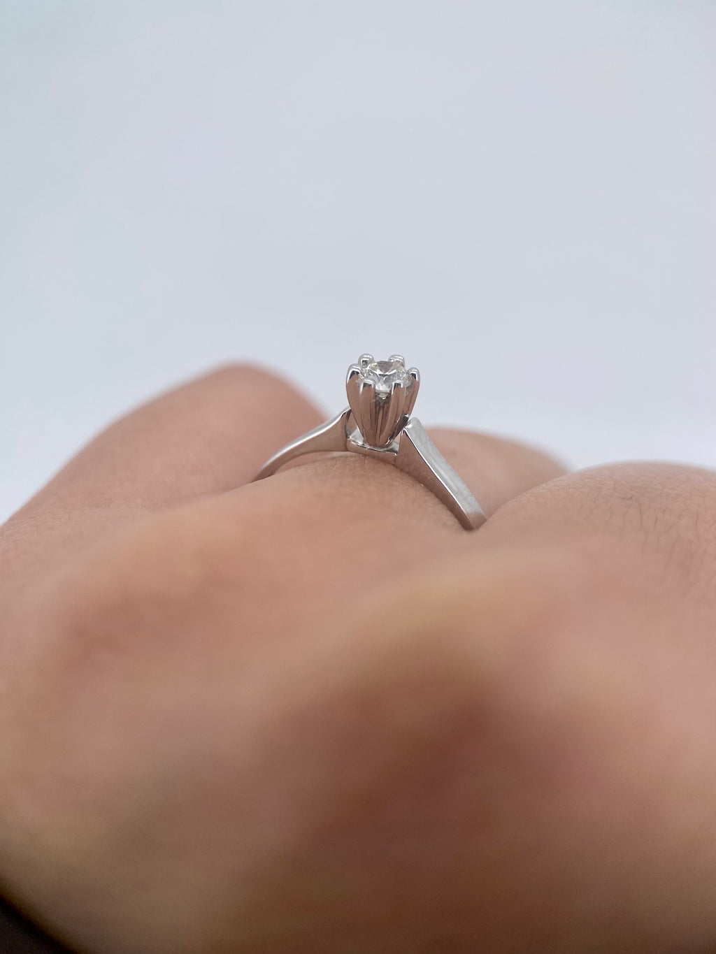 Oro Blanco 14k Redondo 0.19ct de Diamantes Naturales                            Anillo Compromiso OF1436