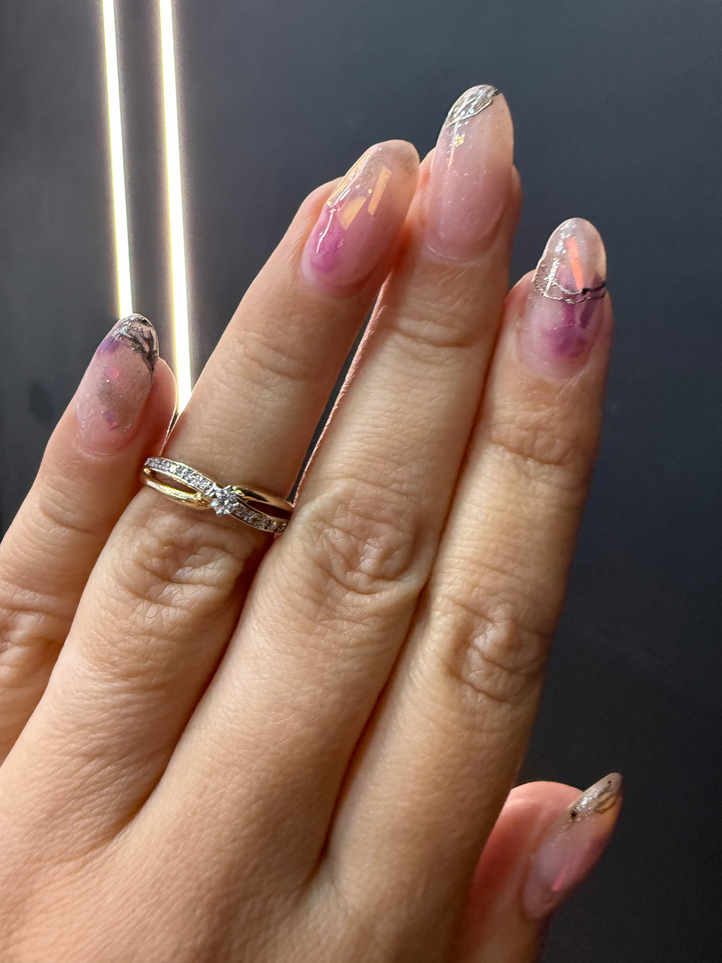 Oro Amarillo 14k Redondo 0.08ct + 0.07 de Diamante Natural                              Anillo Compromiso OF2266