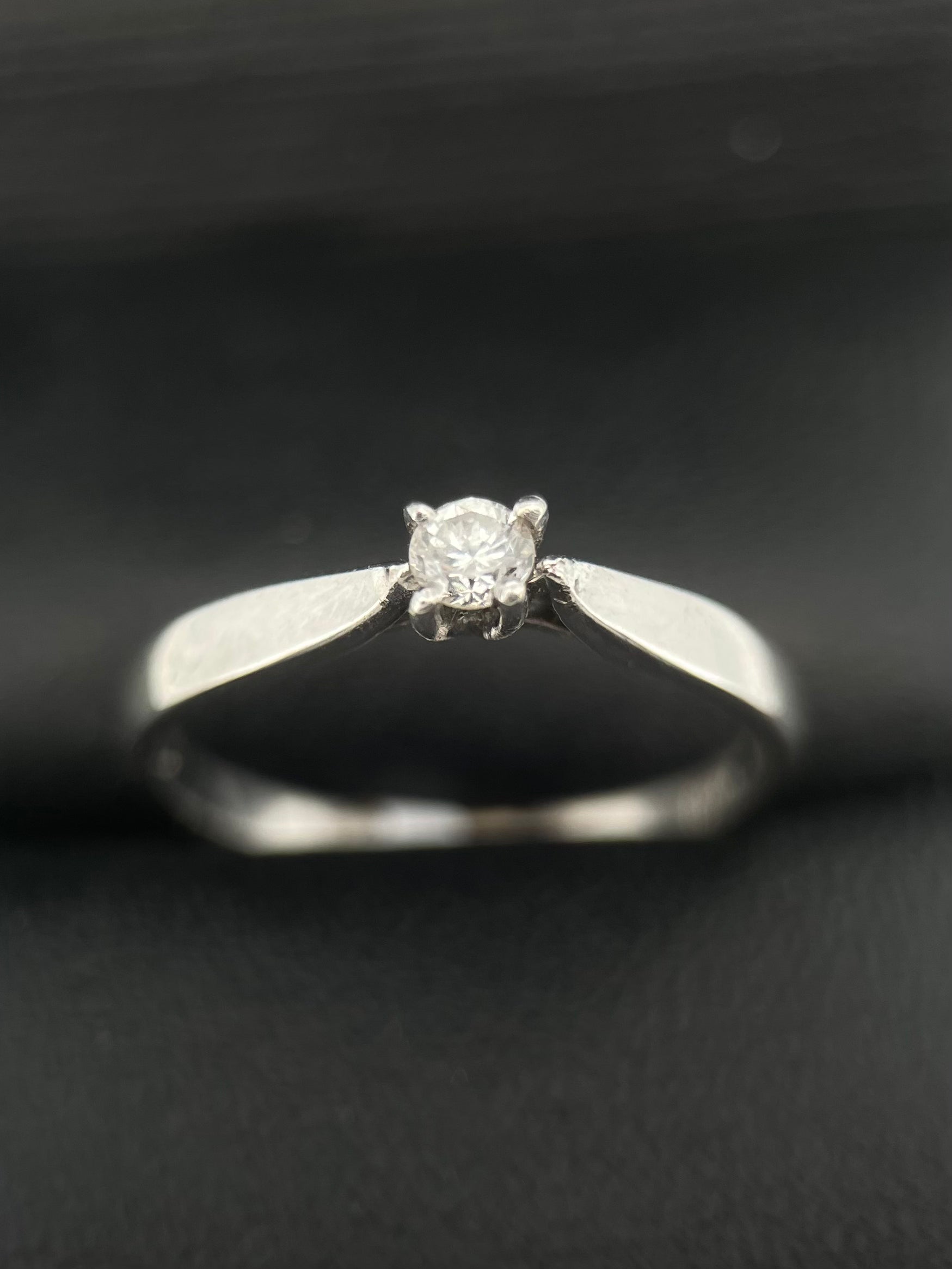 Anillo Compromiso Diamante 0.10ct Oro 14k Blanco