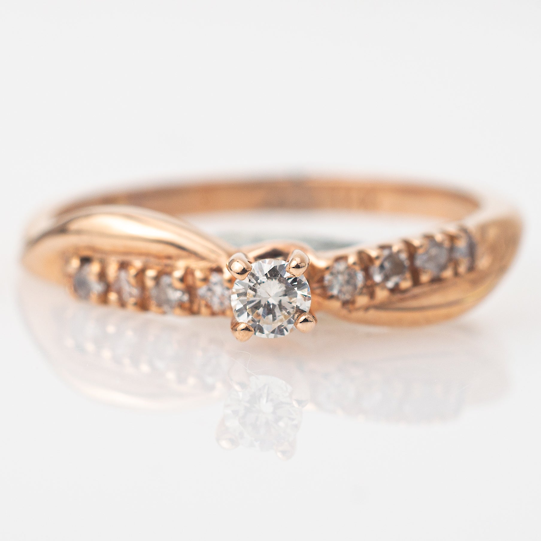 Anillo Compromiso Diamante Redondo 0.08ct + 0.08L Oro 14k Rosa